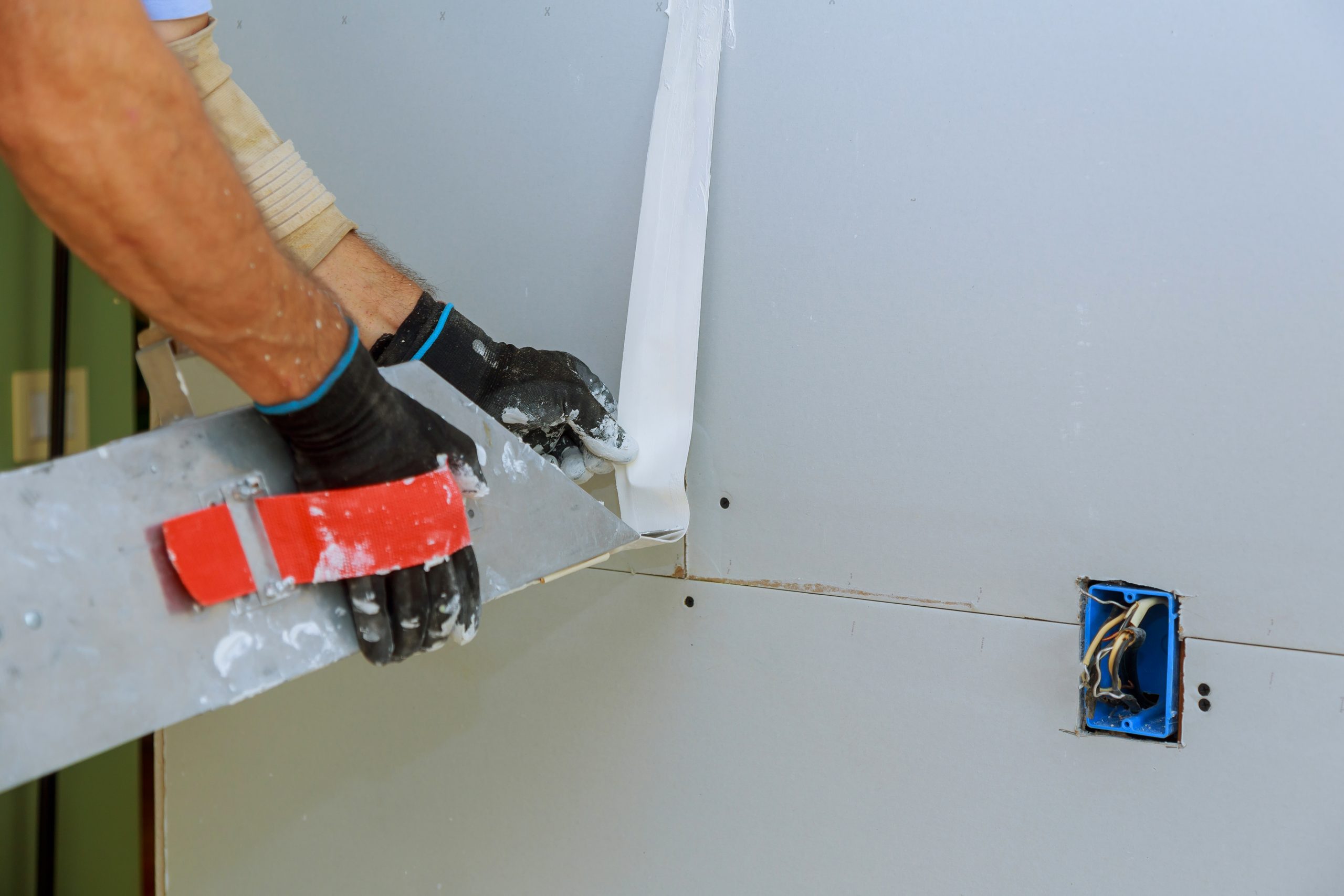 H&C Renova Habitat - Travaux Mur - Paris 75